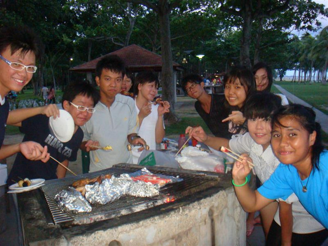 Αγαπημένο σνακ των μαθητών το κρέας φάλαινας στην Ιαπωνία